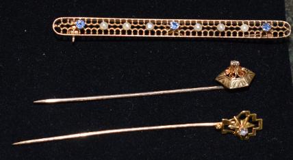 For auciton 10k gold bar pin, 10k gold stick pins